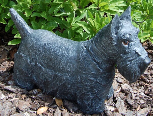 Piper Scottish Terrier Dog Statue